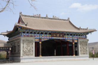 榆中縣沿川湖平西龍王廟外墻裝飾